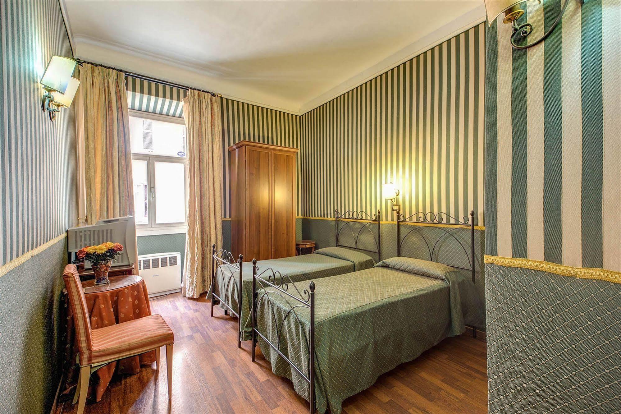 Aquarium Hotel Rom